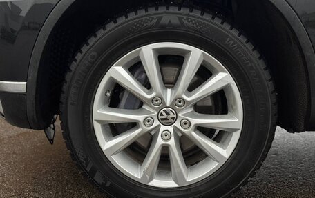 Volkswagen Touareg III, 2016 год, 3 200 000 рублей, 11 фотография