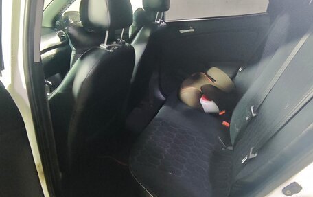 Hyundai Solaris II рестайлинг, 2012 год, 490 000 рублей, 8 фотография