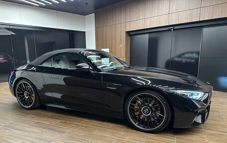 Mercedes-Benz SL-Класс AMG, 2023 год, 24 700 000 рублей, 3 фотография