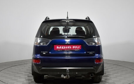 Mitsubishi Outlander III рестайлинг 3, 2011 год, 1 029 000 рублей, 6 фотография