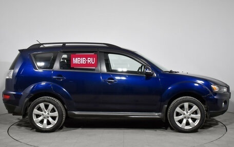 Mitsubishi Outlander III рестайлинг 3, 2011 год, 1 029 000 рублей, 4 фотография