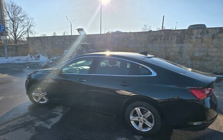 Chevrolet Malibu IX, 2021 год, 1 300 000 рублей, 6 фотография