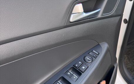 Hyundai Tucson III, 2018 год, 2 250 000 рублей, 10 фотография