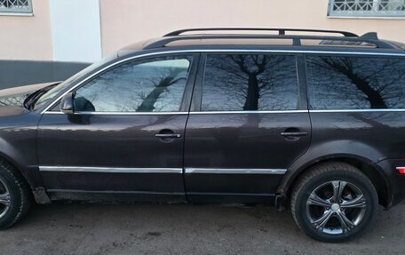 Volkswagen Passat B5+ рестайлинг, 2004 год, 400 000 рублей, 2 фотография