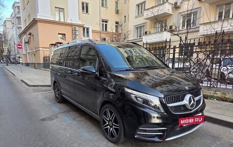 Mercedes-Benz V-Класс, 2019 год, 5 450 000 рублей, 2 фотография