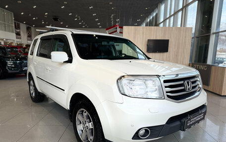 Honda Pilot III рестайлинг, 2013 год, 2 090 000 рублей, 7 фотография