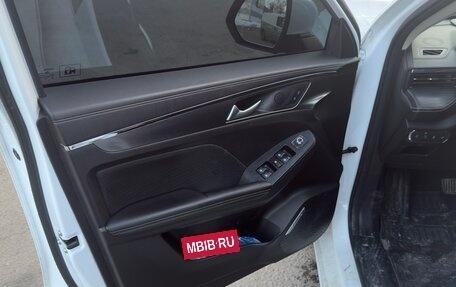 Haval Jolion, 2023 год, 1 420 000 рублей, 2 фотография