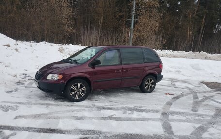 Chrysler Voyager IV, 2003 год, 370 000 рублей, 1 фотография