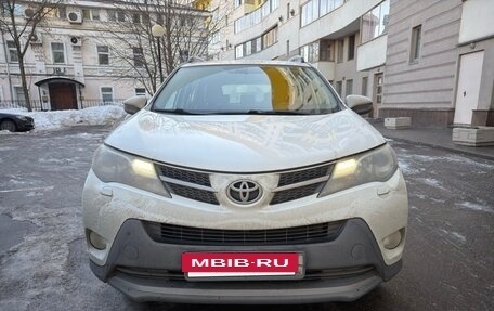 Toyota RAV4, 2013 год, 2 100 000 рублей, 3 фотография