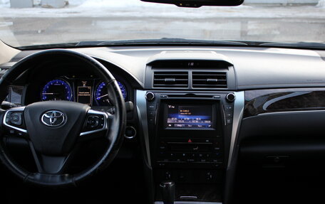 Toyota Camry, 2016 год, 2 300 000 рублей, 9 фотография