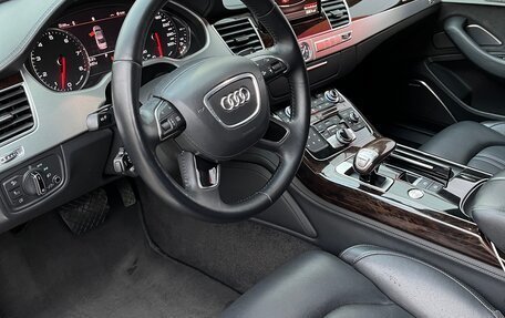 Audi A8, 2011 год, 2 500 000 рублей, 9 фотография