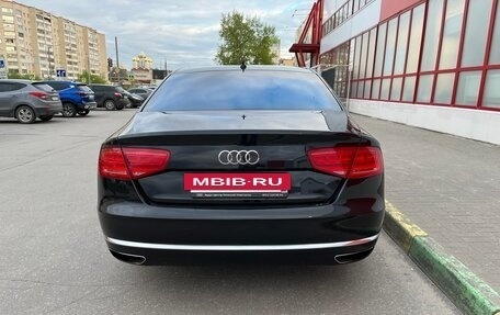 Audi A8, 2011 год, 2 500 000 рублей, 5 фотография