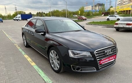 Audi A8, 2011 год, 2 500 000 рублей, 8 фотография