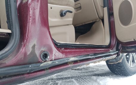 Chrysler Voyager IV, 2003 год, 370 000 рублей, 24 фотография