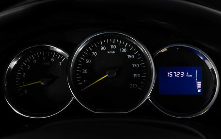 Renault Logan II, 2016 год, 699 000 рублей, 17 фотография