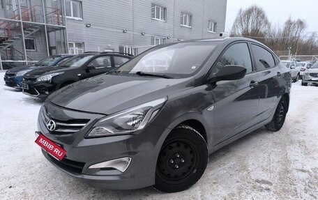Hyundai Solaris II рестайлинг, 2014 год, 860 050 рублей, 3 фотография