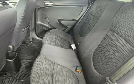 Hyundai Solaris II рестайлинг, 2014 год, 860 050 рублей, 7 фотография