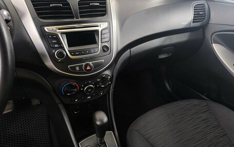 Hyundai Solaris II рестайлинг, 2014 год, 860 050 рублей, 14 фотография