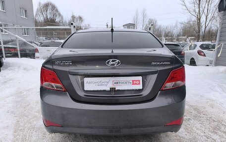 Hyundai Solaris II рестайлинг, 2014 год, 860 050 рублей, 18 фотография