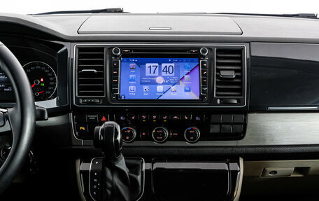 Volkswagen Multivan T6 рестайлинг, 2015 год, 2 899 000 рублей, 15 фотография