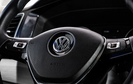 Volkswagen Multivan T6 рестайлинг, 2015 год, 2 899 000 рублей, 14 фотография