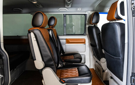 Volkswagen Multivan T6 рестайлинг, 2015 год, 2 899 000 рублей, 22 фотография