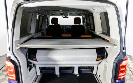 Volkswagen Multivan T6 рестайлинг, 2015 год, 2 899 000 рублей, 29 фотография