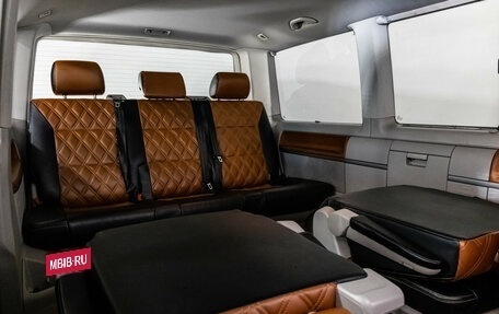 Volkswagen Multivan T6 рестайлинг, 2015 год, 2 899 000 рублей, 24 фотография