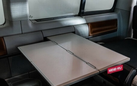 Volkswagen Multivan T6 рестайлинг, 2015 год, 2 899 000 рублей, 26 фотография