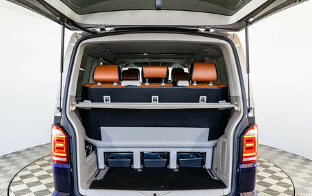 Volkswagen Multivan T6 рестайлинг, 2015 год, 2 899 000 рублей, 32 фотография