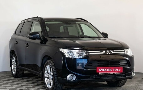 Mitsubishi Outlander III рестайлинг 3, 2012 год, 1 199 000 рублей, 3 фотография