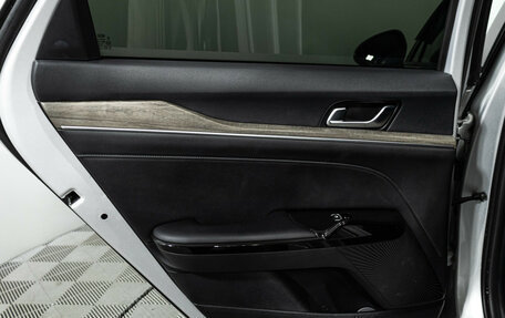 KIA K5, 2021 год, 2 700 000 рублей, 28 фотография