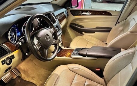 Mercedes-Benz M-Класс, 2013 год, 2 450 000 рублей, 4 фотография