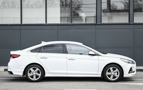 Hyundai Sonata VII, 2018 год, 1 999 000 рублей, 4 фотография