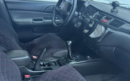 Mitsubishi Lancer IX, 2004 год, 200 000 рублей, 11 фотография