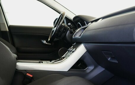 Land Rover Range Rover Evoque I, 2017 год, 2 350 000 рублей, 11 фотография