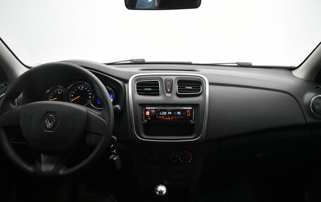 Renault Logan II, 2016 год, 645 000 рублей, 5 фотография