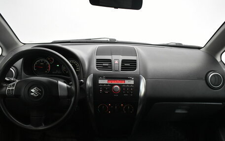 Suzuki SX4 II рестайлинг, 2010 год, 660 000 рублей, 5 фотография