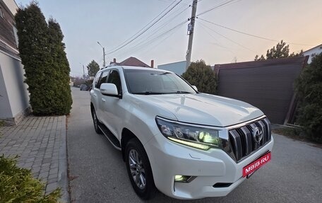 Toyota Land Cruiser Prado 150 рестайлинг 2, 2018 год, 5 210 000 рублей, 8 фотография