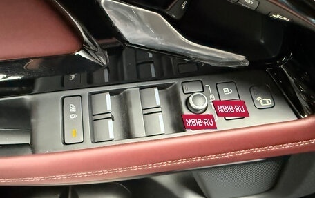 Land Rover Range Rover Evoque II, 2025 год, 6 890 000 рублей, 15 фотография