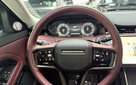 Land Rover Range Rover Evoque II, 2025 год, 6 890 000 рублей, 23 фотография