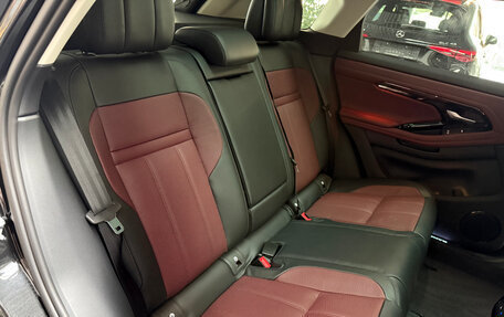 Land Rover Range Rover Evoque II, 2025 год, 6 890 000 рублей, 38 фотография