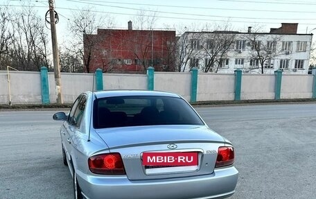 Hyundai Sonata IV рестайлинг, 2008 год, 750 000 рублей, 2 фотография