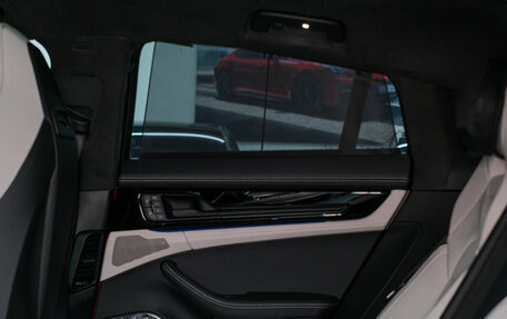 Porsche Panamera, 2025 год, 31 065 000 рублей, 30 фотография