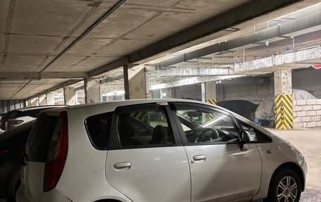 Mitsubishi Colt VI рестайлинг, 2006 год, 400 000 рублей, 2 фотография