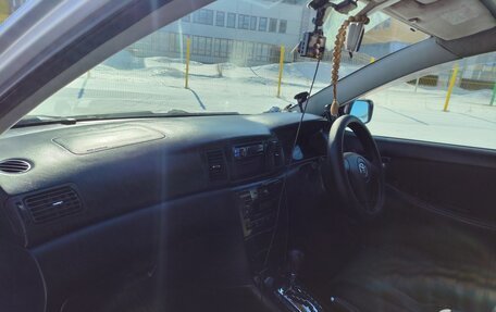 Toyota Corolla, 2004 год, 695 000 рублей, 23 фотография