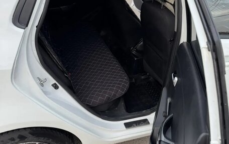 KIA Rio III рестайлинг, 2017 год, 670 000 рублей, 13 фотография