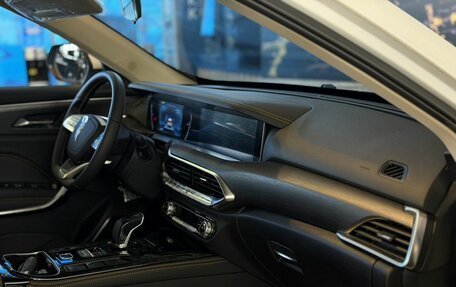 FAW Bestune T77, 2024 год, 3 100 000 рублей, 13 фотография