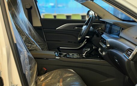 FAW Bestune T77, 2024 год, 3 100 000 рублей, 14 фотография