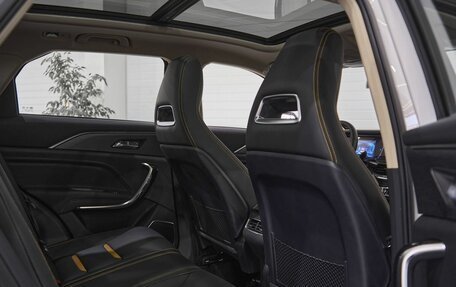 FAW Bestune T77, 2024 год, 3 100 000 рублей, 14 фотография